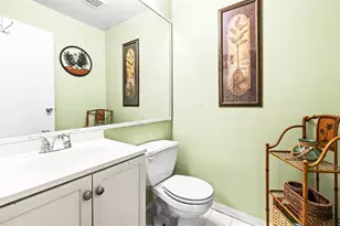 1801 Bedford Ln, Sun City Center, FL 33573 - Photo 12