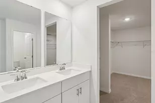 799 Sunshower Dr, Lady Lake, FL 32159 - Photo 8