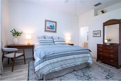 9448 Forest Hills Circle, Sarasota, FL 34238 - Photo 32