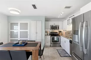 5174 Beach Dr SE, Saint Petersburg, FL 33705 - Photo 14
