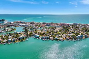 13121 4th St E, Madeira Beach, FL 33708 - Photo 2