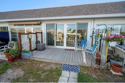 595 Westwinds Drive, Palm Harbor, FL 34683 - Photo 16