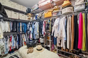 31477 Westbury Ests Ave, Wesley Chapel, FL 33545 - Photo 46