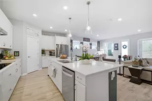 31477 Westbury Ests Ave, Wesley Chapel, FL 33545 - Photo 14