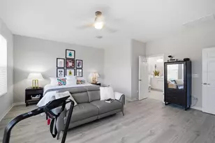 31477 Westbury Ests Ave, Wesley Chapel, FL 33545 - Photo 36