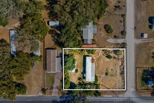 4512 Lane Rd, Zephyrhills, FL 33541 - Photo 8