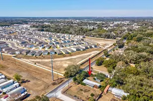 4512 Lane Rd, Zephyrhills, FL 33541 - Photo 6