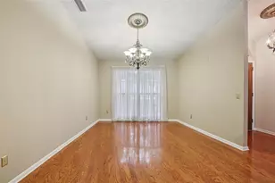 17913 Clear Lake Dr, Lutz, FL 33548 - Photo 12