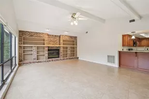 17913 Clear Lake Dr, Lutz, FL 33548 - Photo 14