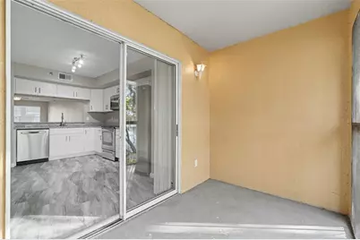 7218 E Bank Drive #205, Tampa, FL 33617 - Photo 26