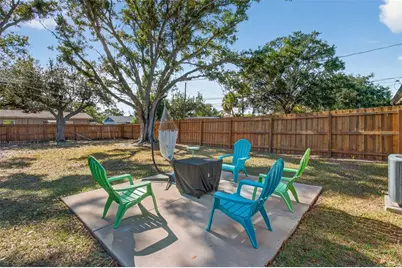 3118 Pine Tree Avenue #B, Largo, FL 33771 - Photo 2