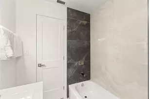 2221 Terrace Dr N, Clearwater, FL 33765 - Photo 36