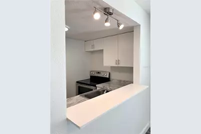 7150 E Bank Drive #101, Tampa, FL 33617 - Photo 10