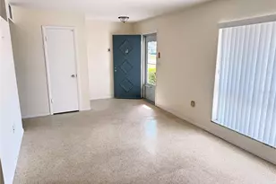 713 Thunderbird Ave, Sun City Center, FL 33573 - Photo 4