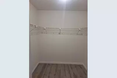 11910 Skylake Place #E, Temple Terrace, FL 33617 - Photo 16