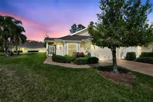 2411 Old Nantucket Ct, Sun City Center, FL 33573 - Photo 2