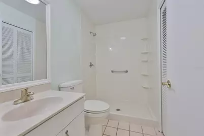 2411 Old Nantucket Court, Sun City Center, FL 33573 - Photo 34