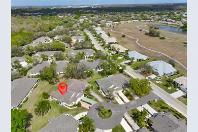 2411 Old Nantucket Court, Sun City Center, FL 33573 - Photo 36