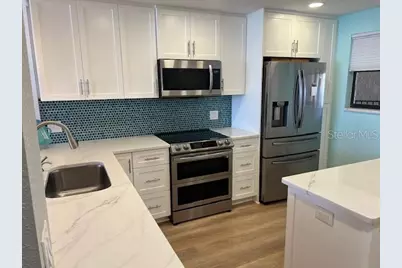 18304 Gulf Boulevard #418, Redington Shores, FL 33708 - Photo 14