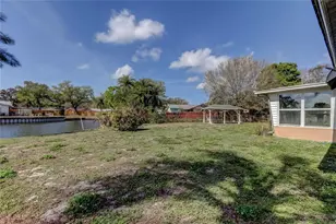 8586 Forsyth Dr, Seminole, FL 33772 - Photo 20