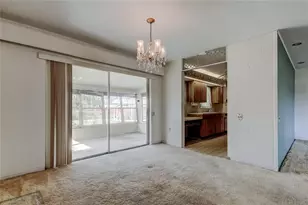 8586 Forsyth Dr, Seminole, FL 33772 - Photo 6