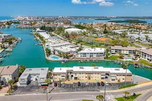 184 117th Ave, Treasure Island, FL 33706 - Photo 6