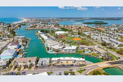 184 117th Avenue #2, Treasure Island, FL 33706 - Photo 4