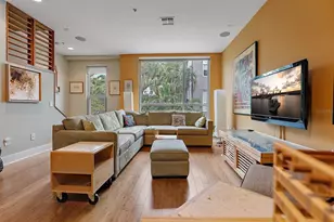 325 5th Ave S, Saint Petersburg, FL 33701 - Photo 6