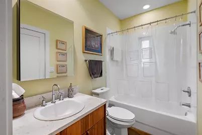 325 5th Avenue S #10, Saint Petersburg, FL 33701 - Photo 14