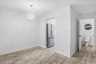 6927 Place De La Paix, Saint Petersburg, FL 33707 - Photo 32