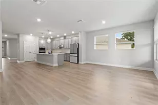 11908 Richmond Trl, Parrish, FL 34219 - Photo 4