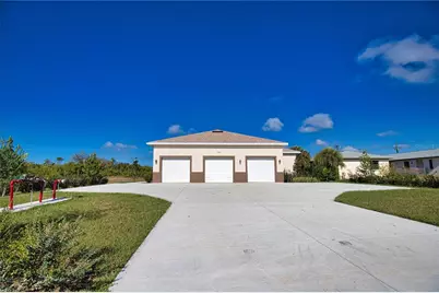 289 Boundary Blvd Unit 20 Boundary Blvd, Rotonda West, FL 33947 - Photo 6