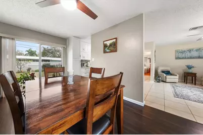 1339 Russell Drive N, Saint Petersburg, FL 33710 - Photo 8