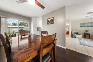 1339 Russell Dr N, Saint Petersburg, FL 33710 - Photo 8