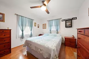 1339 Russell Dr N, Saint Petersburg, FL 33710 - Photo 14