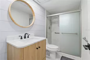 1729 SE 3rd Ct, Crystal River, FL 34429 - Photo 8