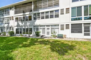 8080 112th St, Seminole, FL 33772 - Photo 20