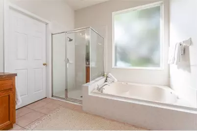 5703 Eaglepoint Place, Lithia, FL 33547 - Photo 16