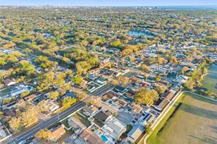 10113 Royal Acres Ct, Tampa, FL 33615 - Photo 14