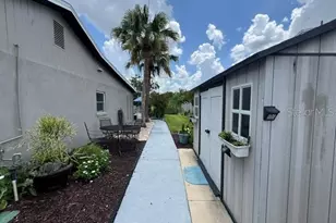 1611 Sunnyhills Dr, Brandon, FL 33510 - Photo 42