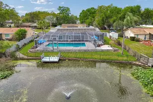 1611 Sunnyhills Dr, Brandon, FL 33510 - Photo 6