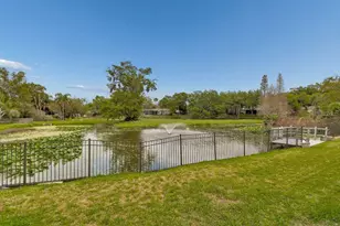1611 Sunnyhills Dr, Brandon, FL 33510 - Photo 48