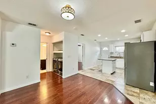 809 W Hiawatha St, Tampa, FL 33604 - Photo 8