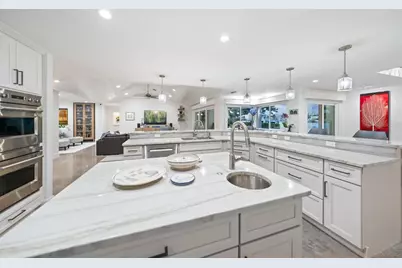 109 Driftwood Lane, Largo, FL 33770 - Photo 22