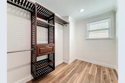 3021 Granville Court N, Saint Petersburg, FL 33704 - Photo 32