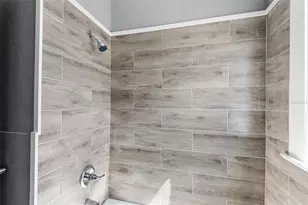 122 S Garfield Ave, Deland, FL 32724 - Photo 16