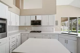 28427 Openfield Loop, Wesley Chapel, FL 33543 - Photo 18