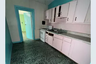 2124 Catalina Drive N, Clearwater, FL 33763 - Photo 4