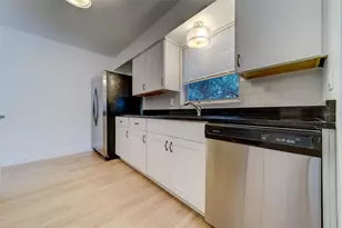 11424 79th Ave, Seminole, FL 33772 - Photo 16