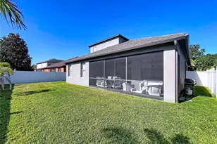 8501 White Poplar Dr, Riverview, FL 33578 - Photo 22